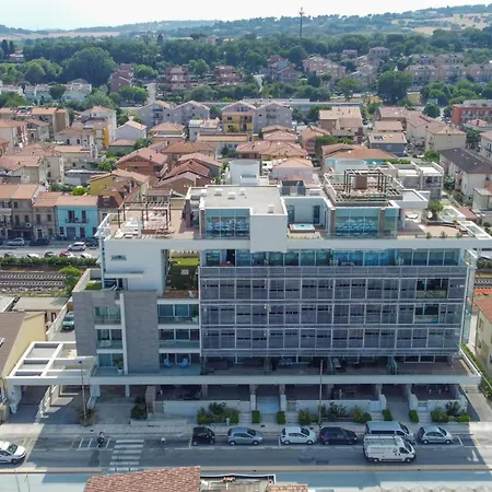 Apartament Luxury Penthouse - Private Parking And By Host Hero