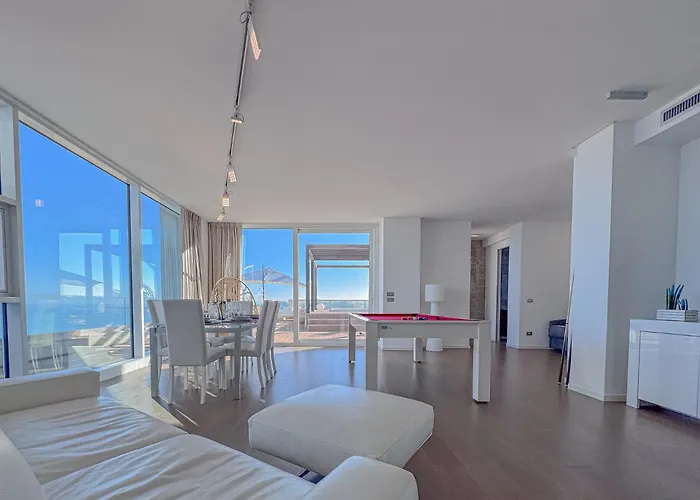 Luxury Penthouse - Private Parking And By Host Hero * Civitanova Marche
