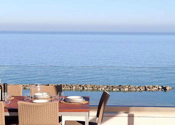 Luxury Penthouse - Private Parking And By Host Hero Apartament *