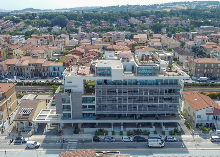 Apartament Luxury Penthouse - Private Parking And By Host Hero
