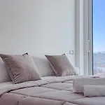 Апартаменты Luxury Penthouse - Private Parking And By Host Hero Чивитанова-Марке