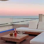 Luxury Penthouse - Private Parking And By Host Hero Апартаменты