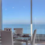 Апартаменты Luxury Penthouse - Private Parking And By Host Hero *