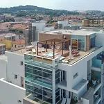 Luxury Penthouse - Private Parking And By Host Hero * Чивитанова-Марке