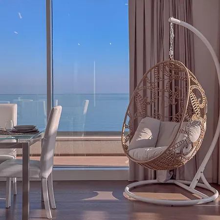 Apartament Luxury Penthouse - Private Parking And By Host Hero Civitanova Marche