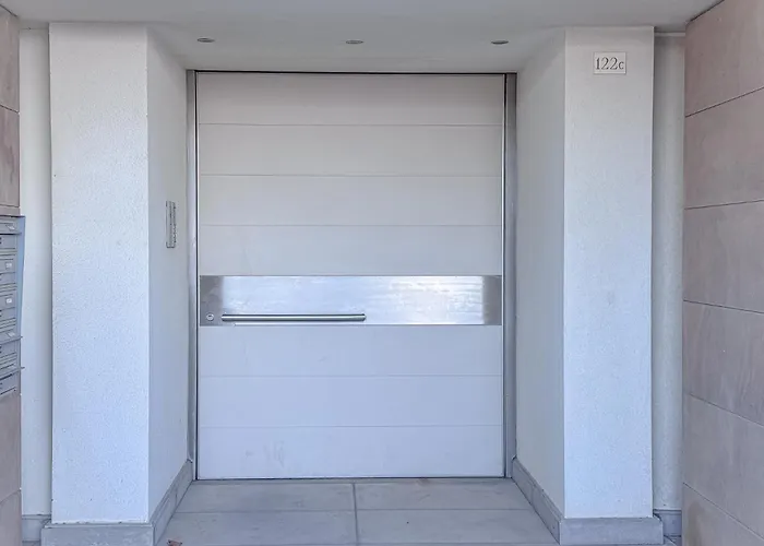 Luxury Penthouse - Private Parking And By Host Hero * 西维尔诺瓦·马尔凯