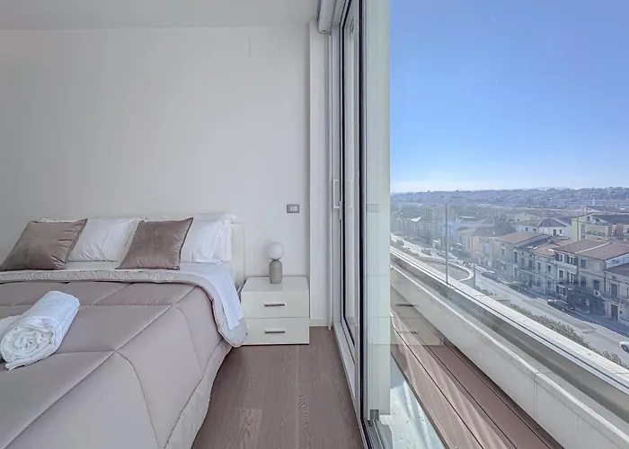 Luxury Penthouse - Private Parking And By Host Hero