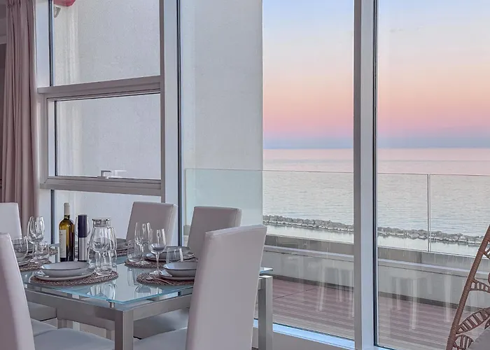 Luxury Penthouse - Private Parking And By Host Hero