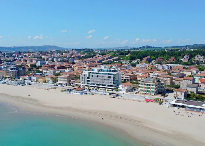 Luxury Penthouse - Private Parking And By Host Hero 公寓 *